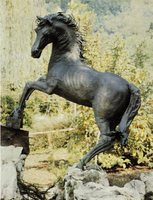  Конная статуя, выполненная из кованого железа, Pedeguarda-Follina, Treviso.